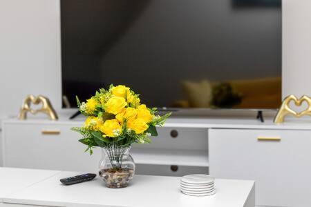 Corporate Housing By Mgm Apartment ดีทรอยต์ ภายนอก รูปภาพ